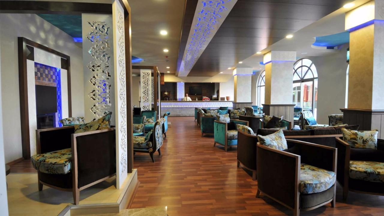 Noxinn Club Hotel Konaklı Екстериор снимка