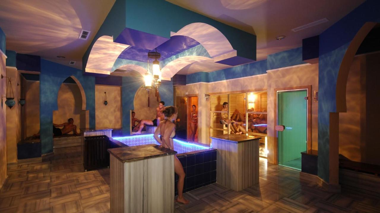 Noxinn Club Hotel Konaklı Екстериор снимка