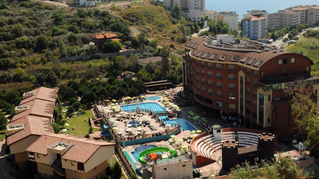 Noxinn Club Hotel Konaklı Екстериор снимка