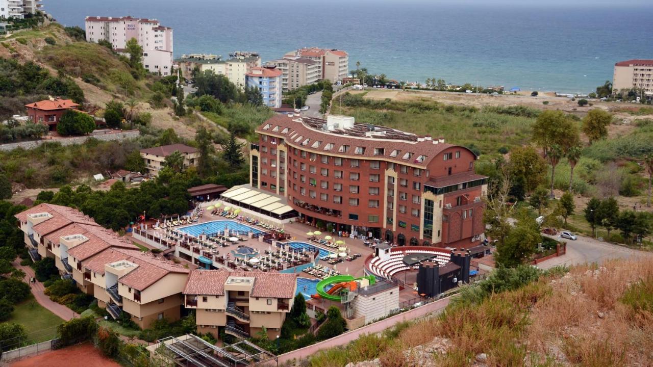 Noxinn Club Hotel Konaklı Екстериор снимка