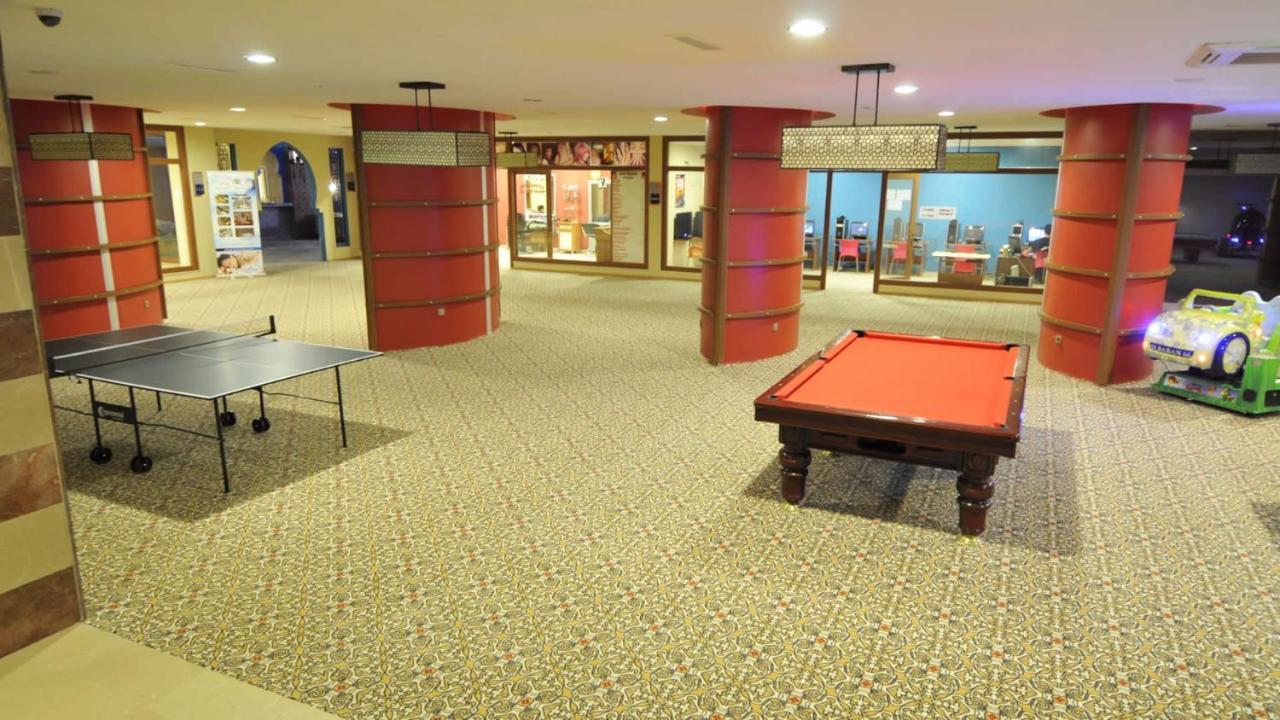 Noxinn Club Hotel Konaklı Екстериор снимка