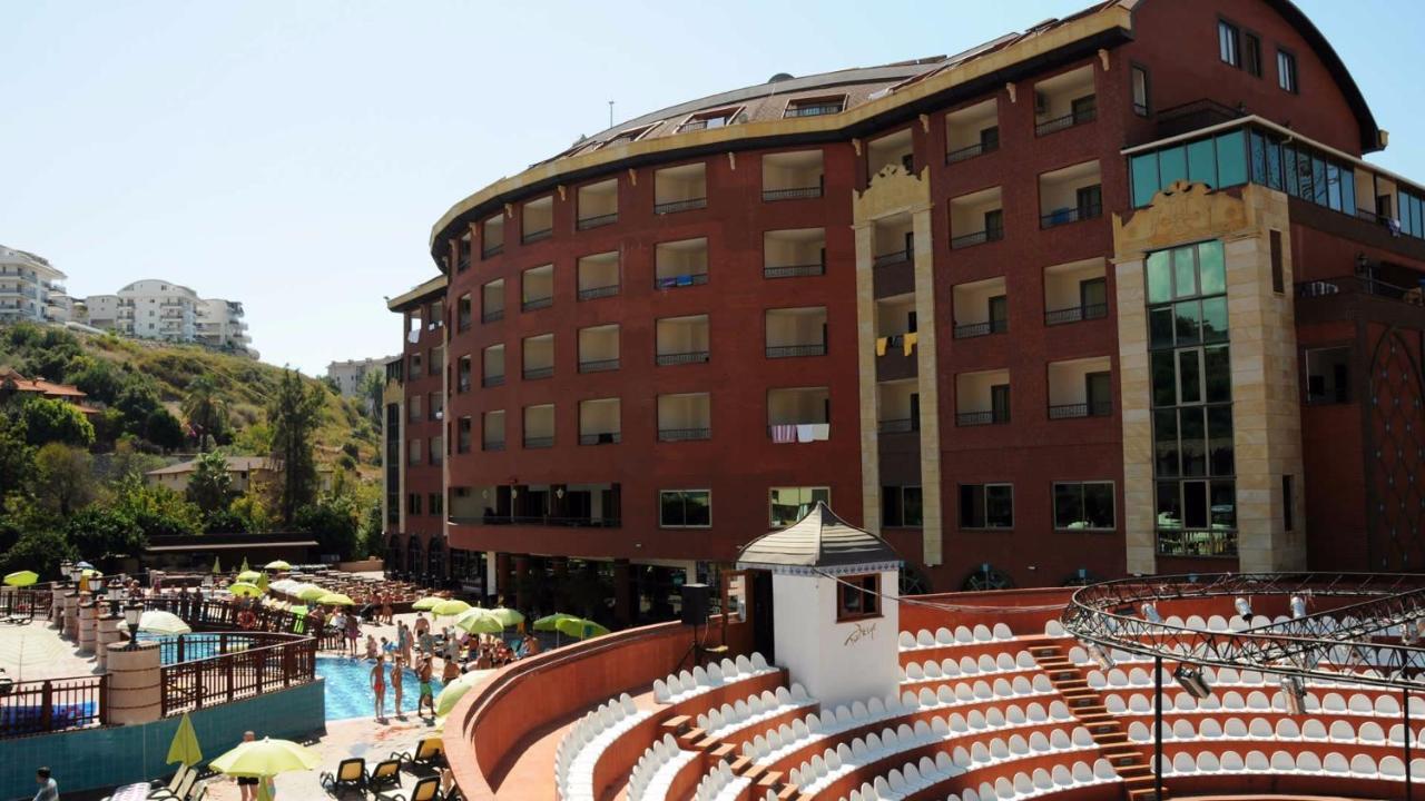 Noxinn Club Hotel Konaklı Екстериор снимка