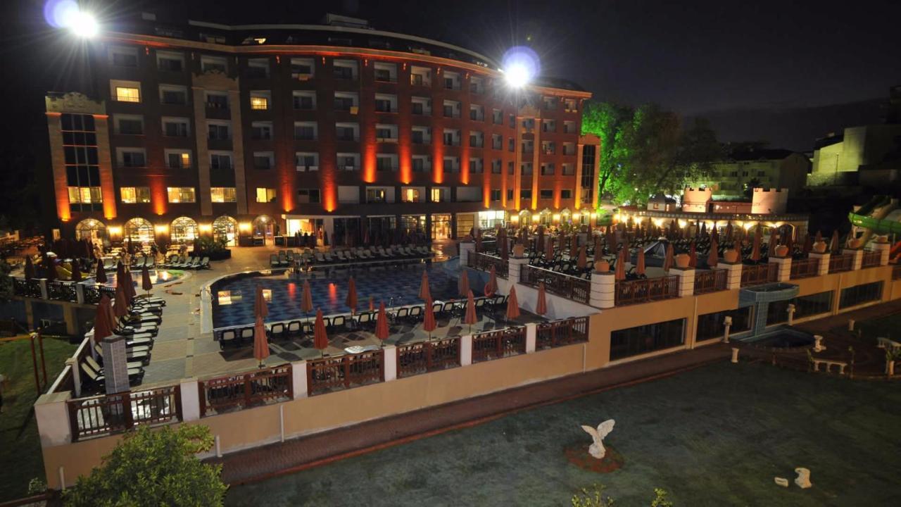 Noxinn Club Hotel Konaklı Екстериор снимка