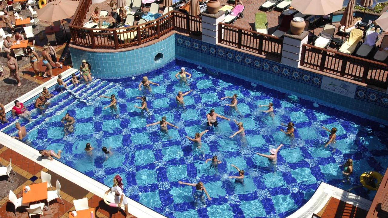 Noxinn Club Hotel Konaklı Екстериор снимка