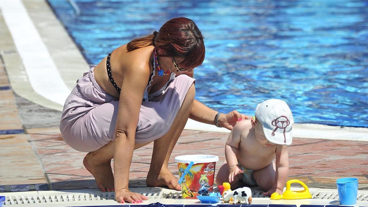 Noxinn Club Hotel Konaklı Екстериор снимка