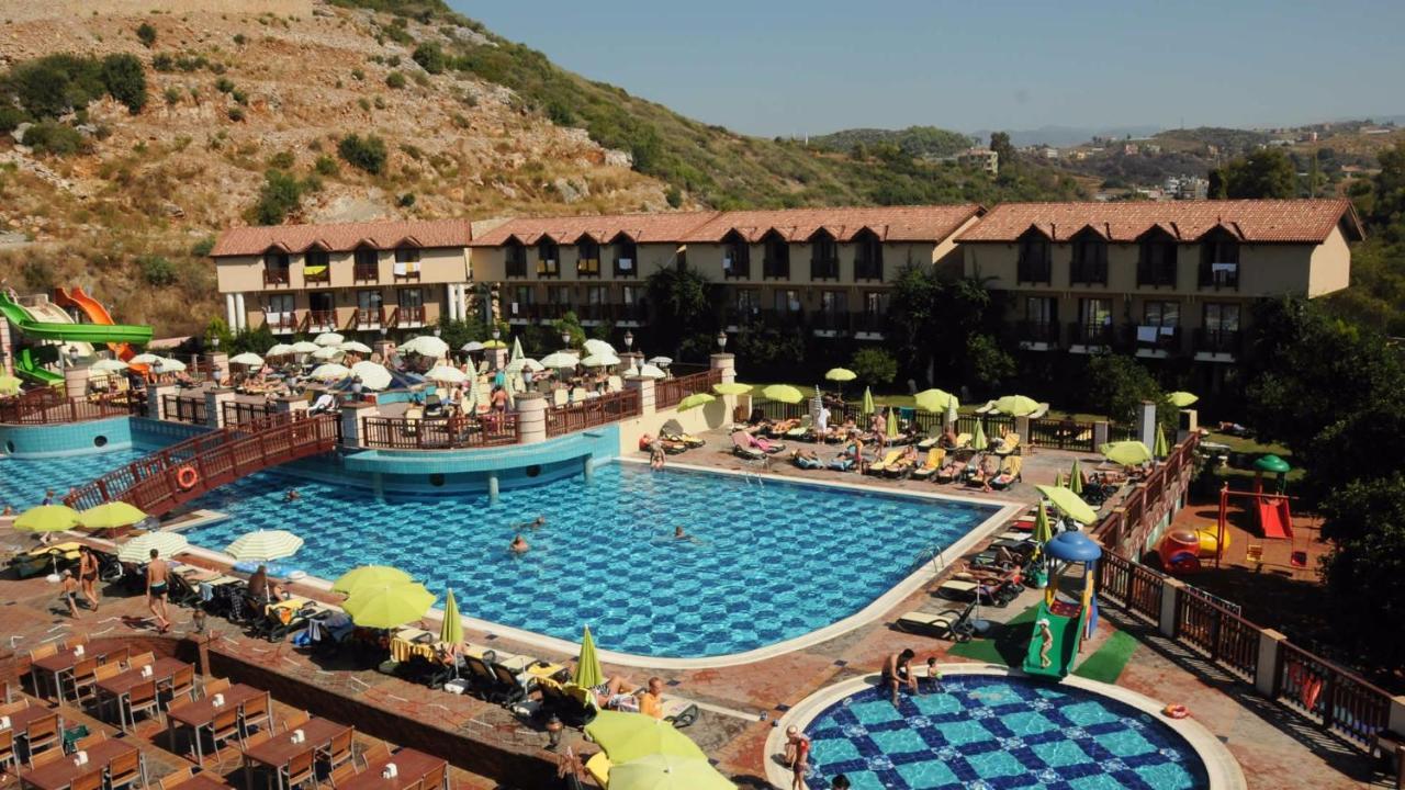 Noxinn Club Hotel Konaklı Екстериор снимка